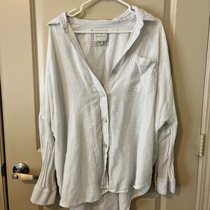 Oversized American Eagle White Button-Up Shirt